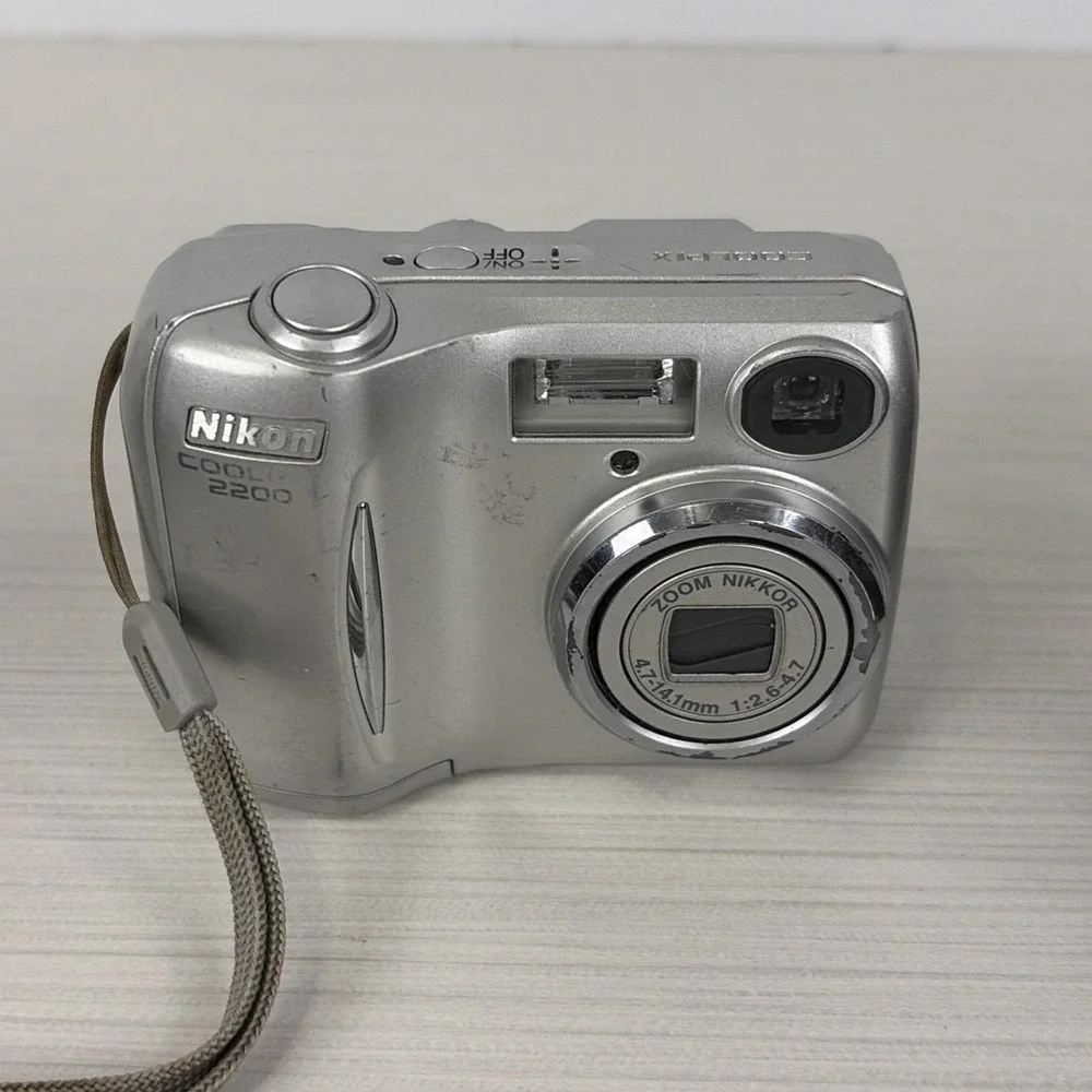 Lot Of 3 Cameras For PARTS OR REPAIR ONLY (Read Description)